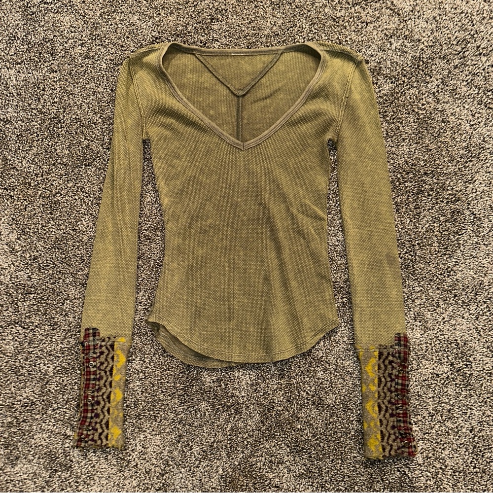 💕 Moving Sale! 💕 
Free People Long Sleeve Thermal